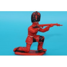 шотландський королівський гвардієць що з коліна стріляє з карабіна 50-54мм CRESCENT Англія ОРИГІНАЛ шотландський королівський гвардієць що з коліна стріляє з карабіна 50-54мм CRESCENT Англія ОРИГІНАЛ